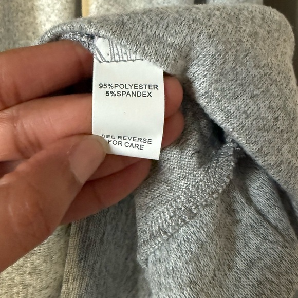 Open shoulder long sleeve sweater grey size large - Picture 14 of 14